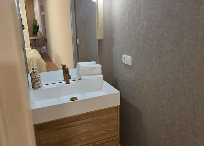 Lhome Puerta Osario Centro Ciudad * Sevilla