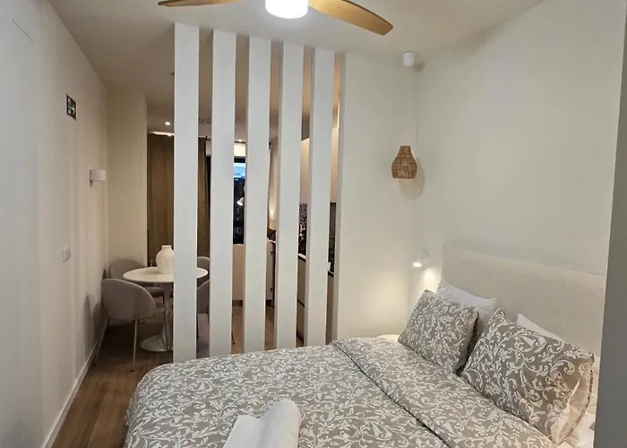 Lägenhet Lhome Puerta Osario Centro Ciudad *